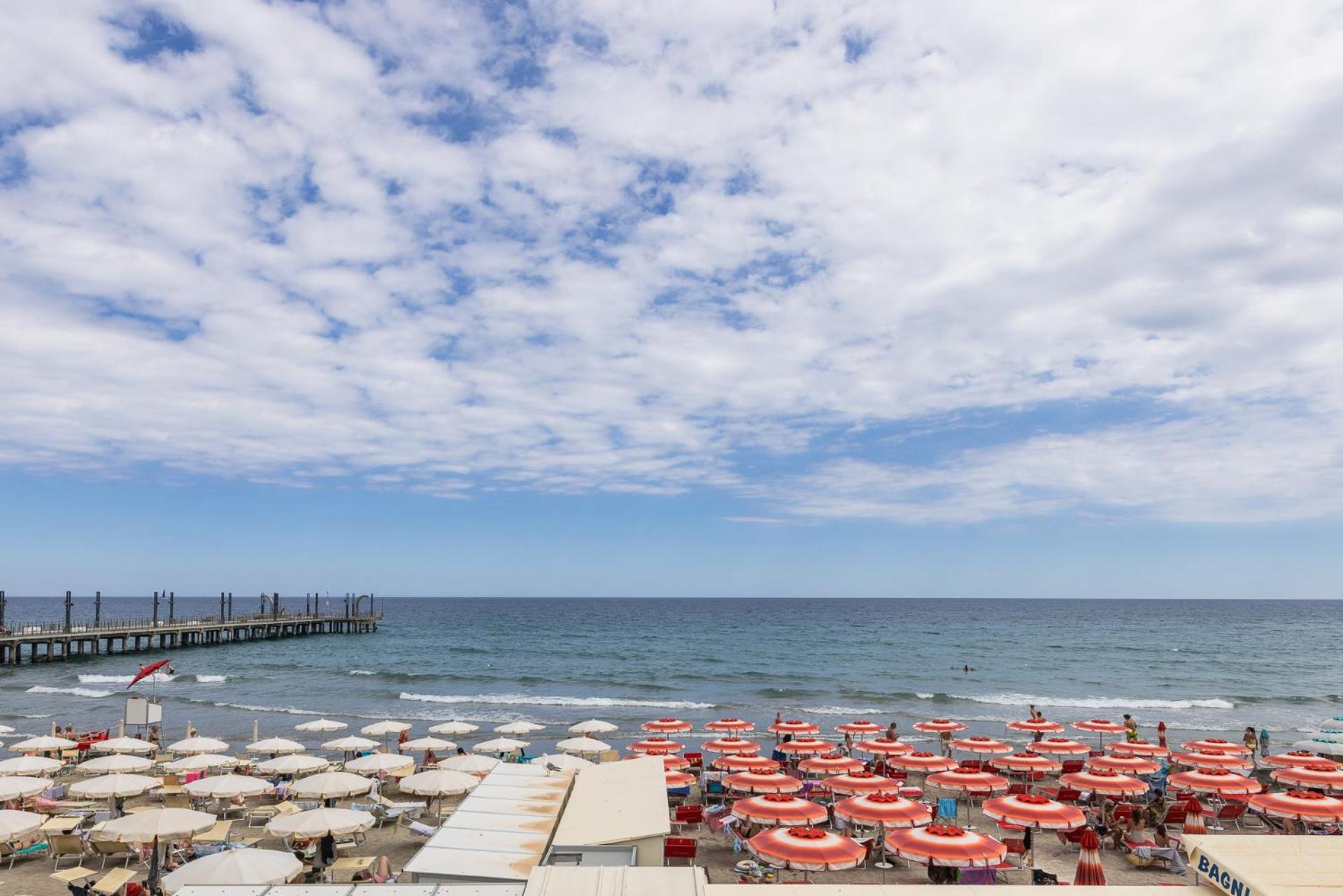 Remia Suites & Leisure Alassio Exterior foto